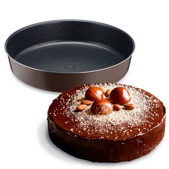 Tefal J5549602 with cake