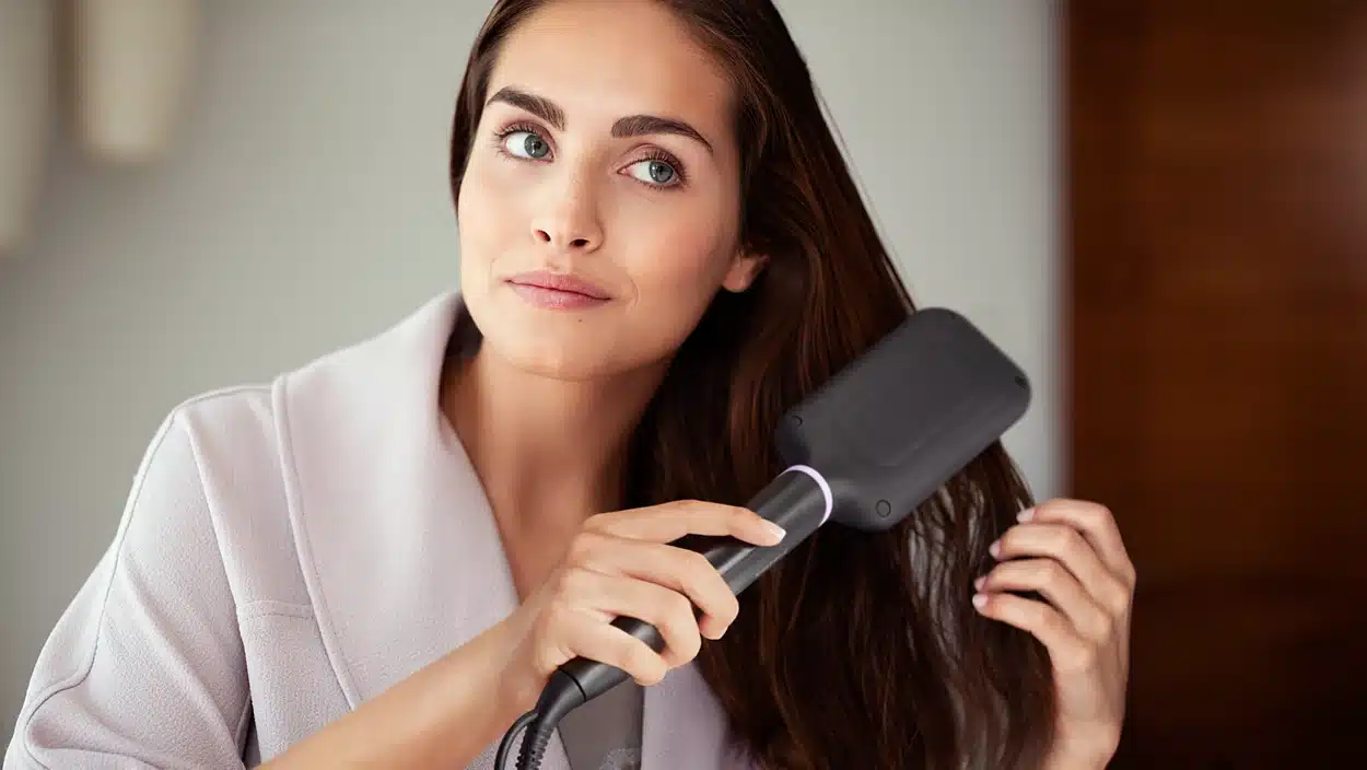 Philips StyleCare Essential Heated Straightening Brush VBC514CR0 | Official Warranty - Image 8