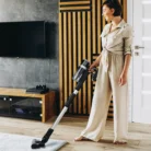 Hisense HVC6134 Cleaning at Home