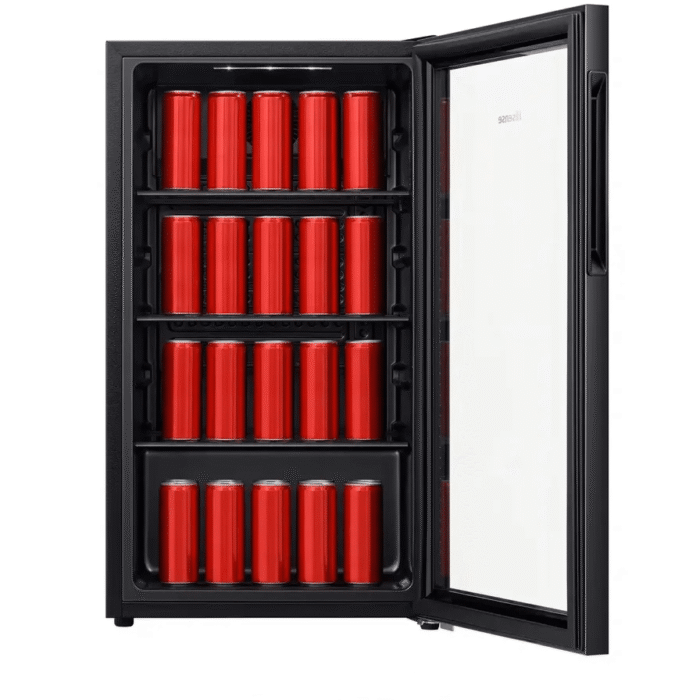 Hisense RBC122N4ASU Open Door Hisense RBC122N4ASU Open Door