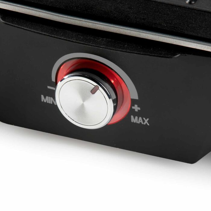 Domo BBQ Grill Red Light