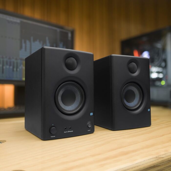 PreSonus Eris 3.5 Speakers Lifestyle PreSonus Eris 3.5 Speakers Lifestyle