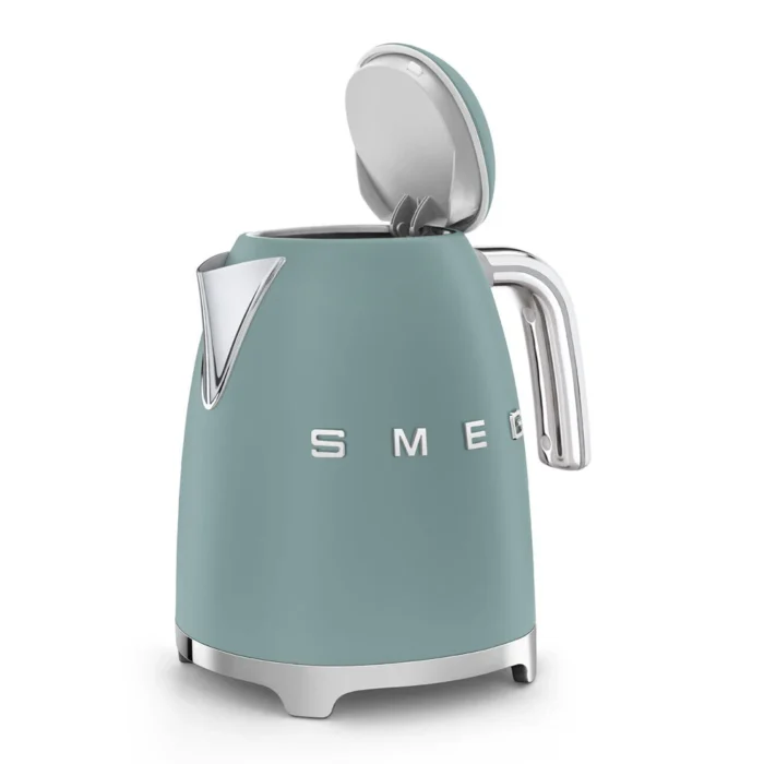 Smeg Emerald Green Kettle Angle 2 KLF03EGMEU