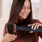 Philips BHA530 Girl Brushing Hair