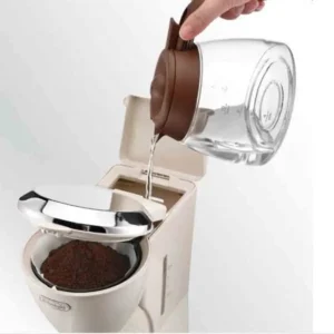 Delonghi ICMOV210BG Water Filling Water