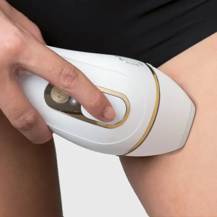 Braun IPL PL5257 in use